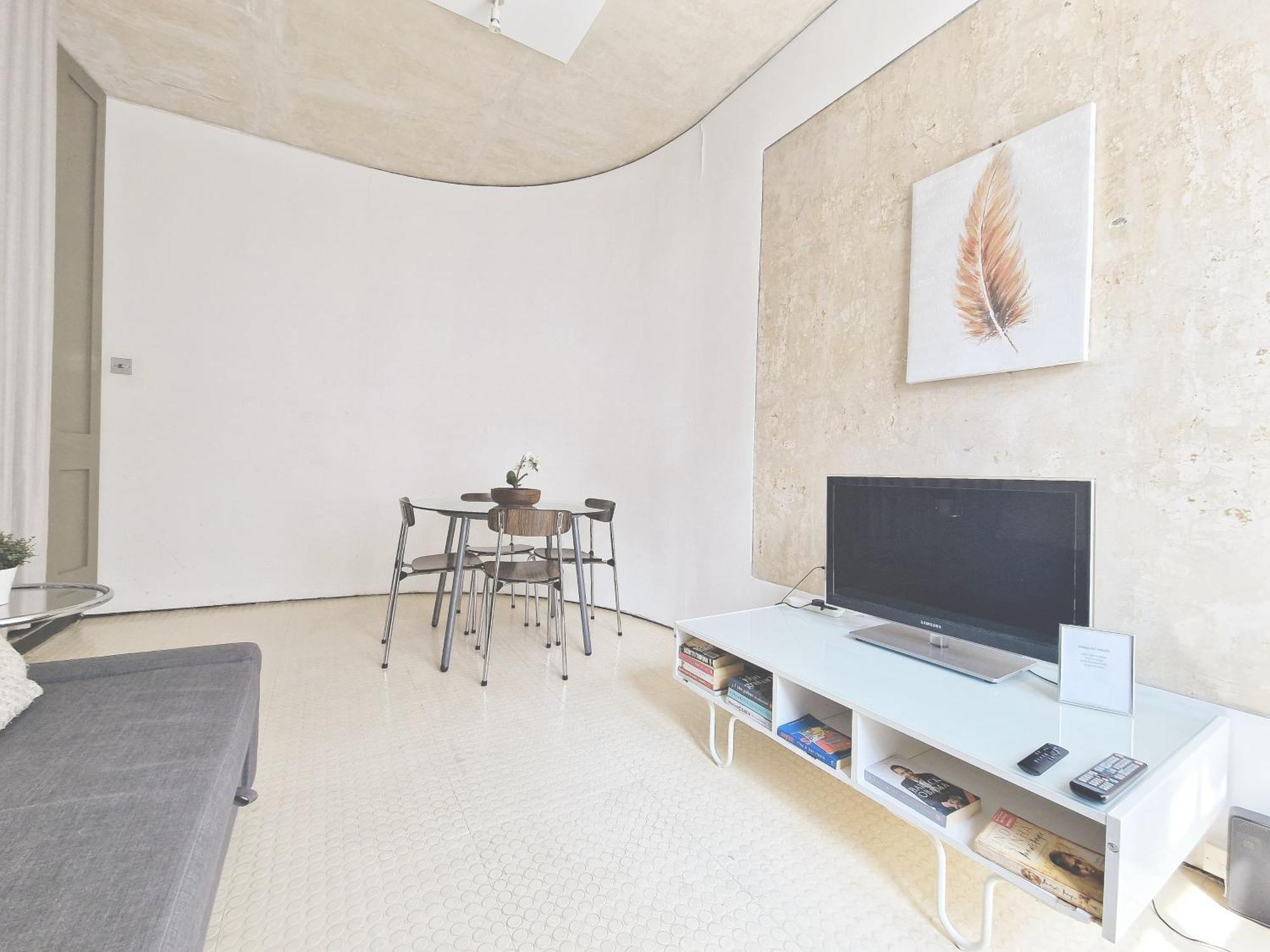 1 Bedroom Flat In Kings Cross Londra Esterno foto